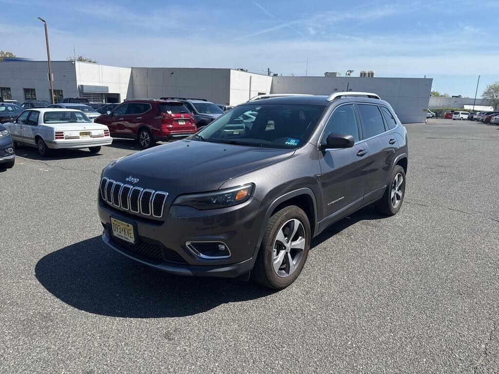 2019 JEEP Cherokee