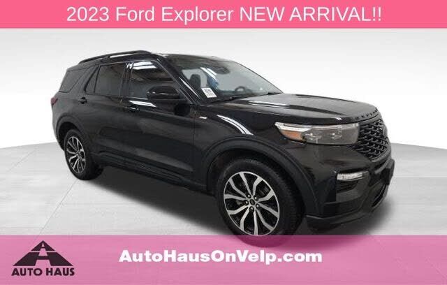 2023 FORD Explorer