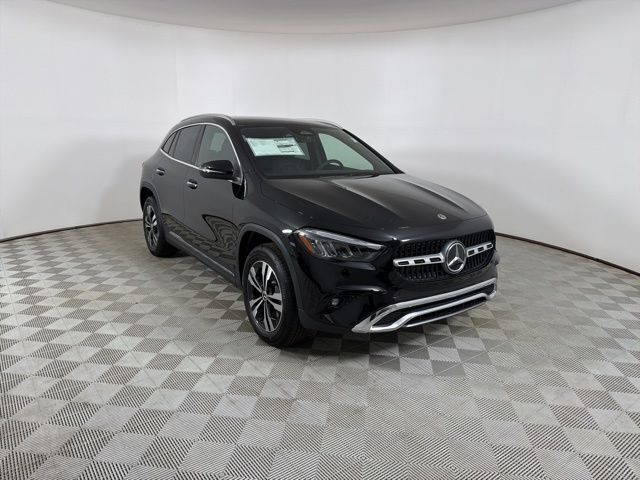 2026 MERCEDES-BENZ GLA-Class