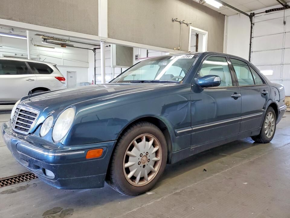 2001 MERCEDES-BENZ E-Class