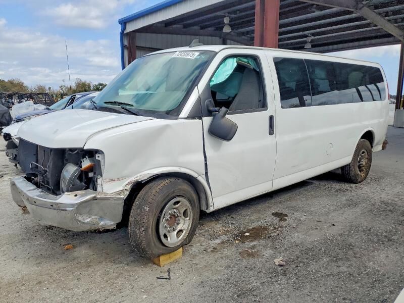 2016 CHEVROLET Express