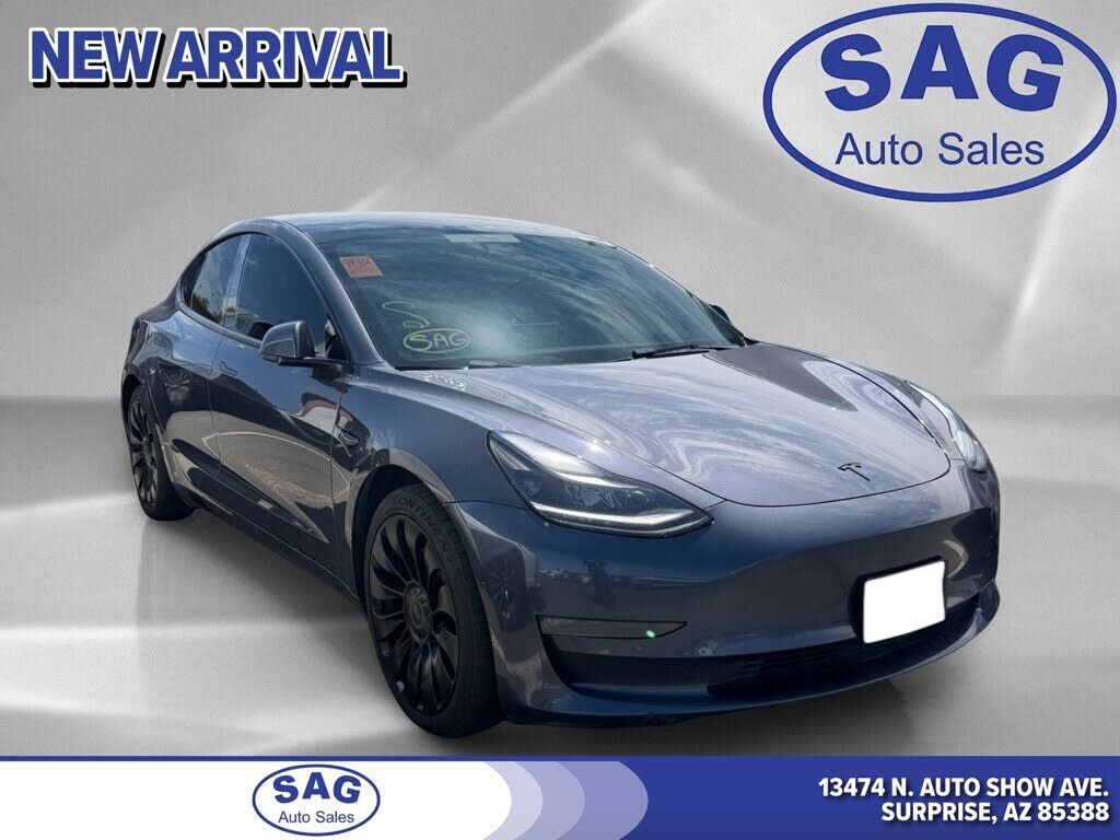 2022 TESLA Model 3