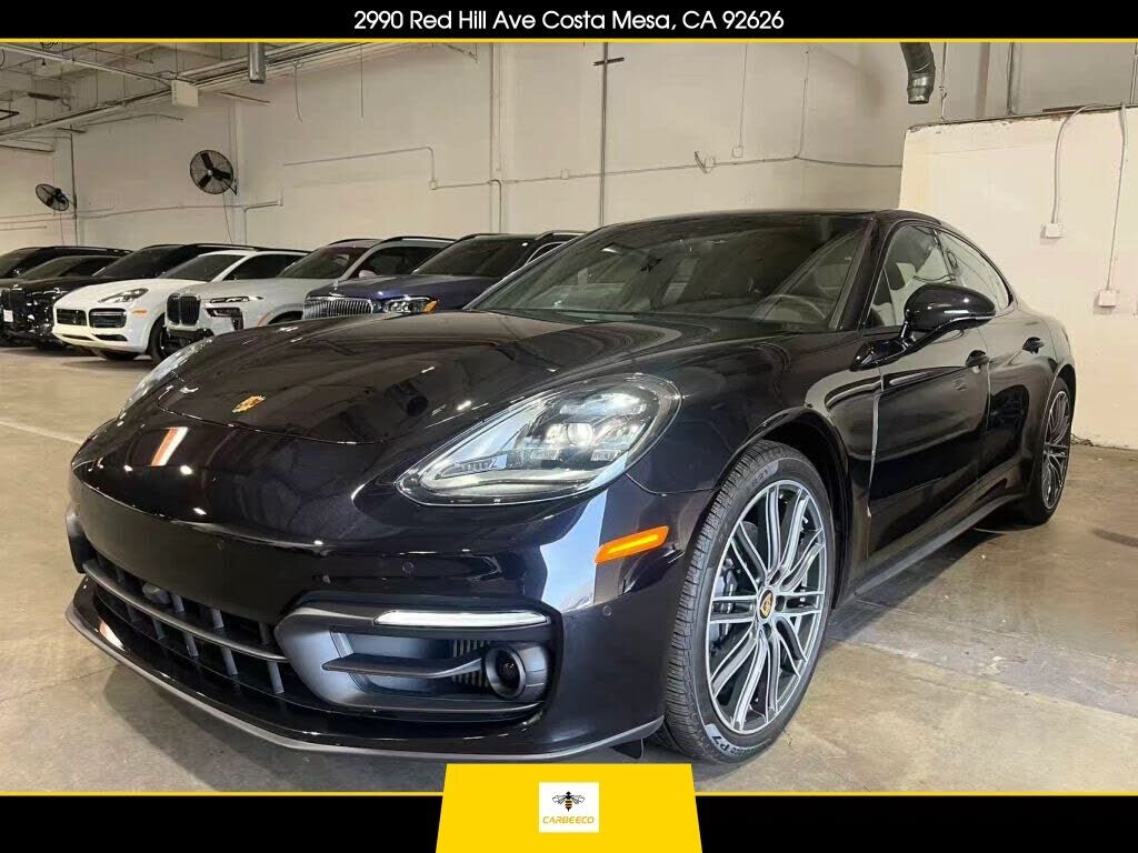 2023 PORSCHE Panamera