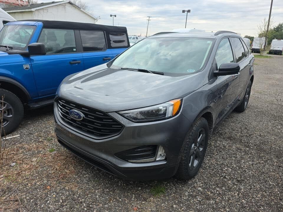 2024 FORD Edge