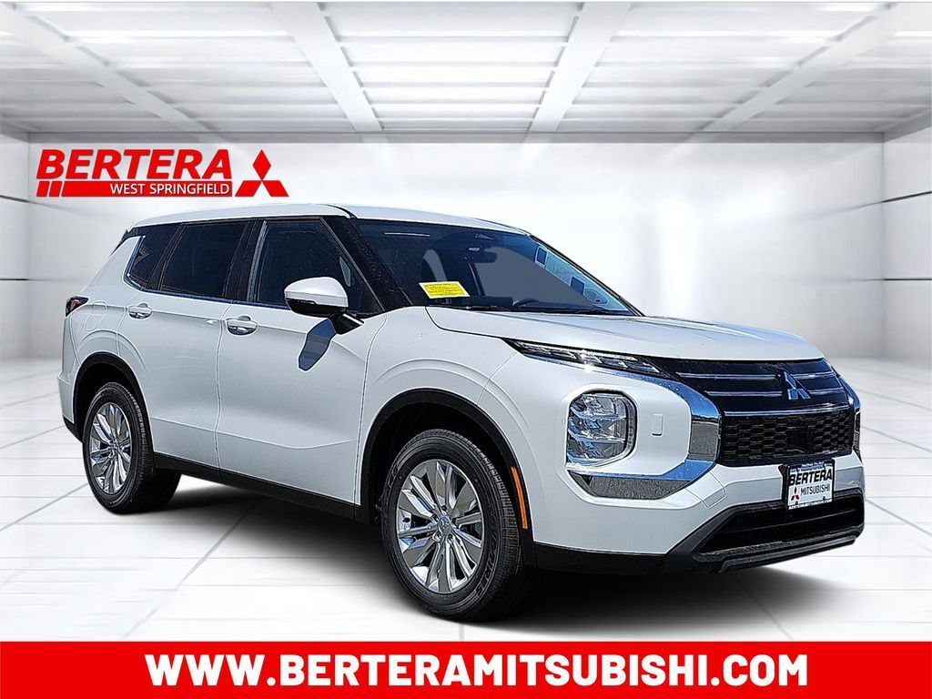 2026 MITSUBISHI Outlander