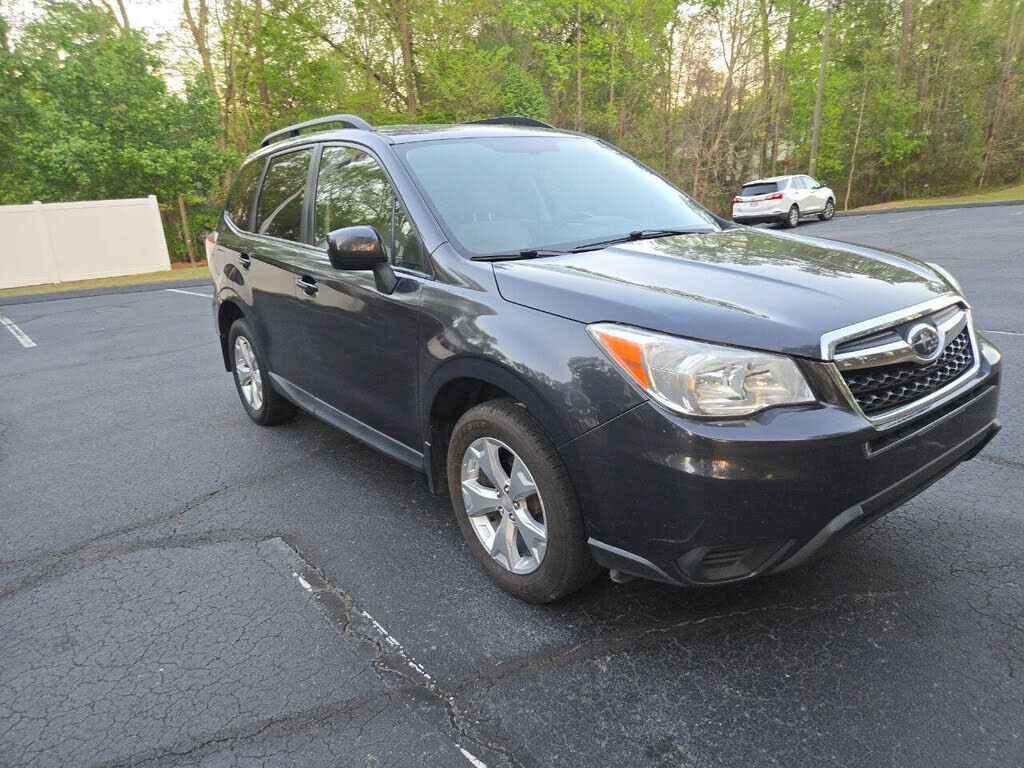2014 SUBARU Forester