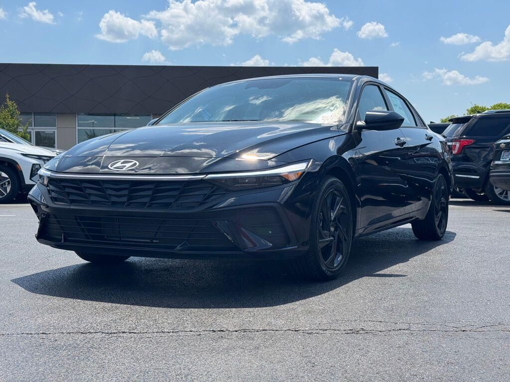 2026 HYUNDAI Elantra
