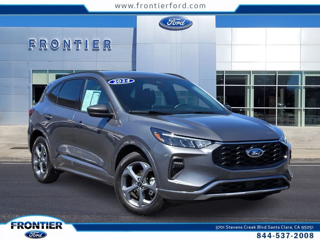 2024 FORD Escape