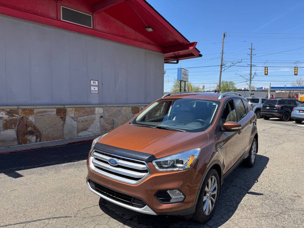 2017 FORD Escape