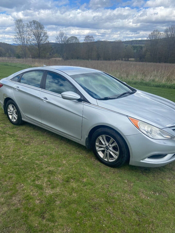 2013 HYUNDAI Sonata