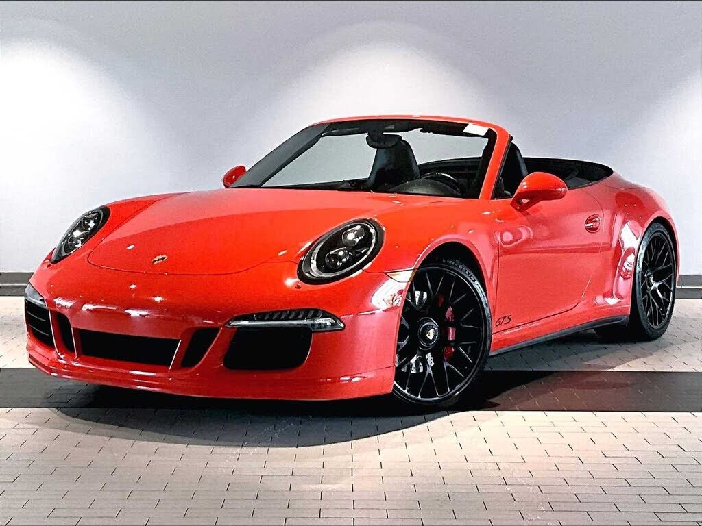2016 PORSCHE 911