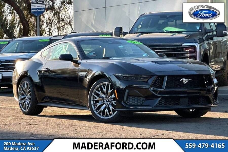 2025 FORD Mustang
