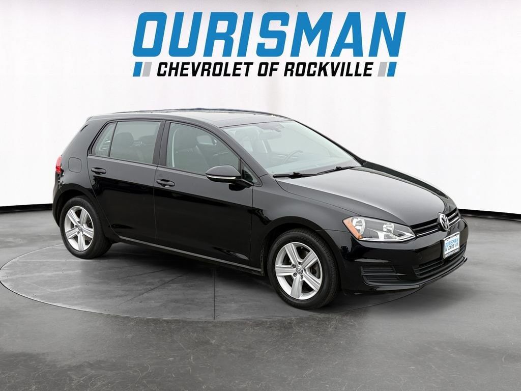 2017 VOLKSWAGEN Golf