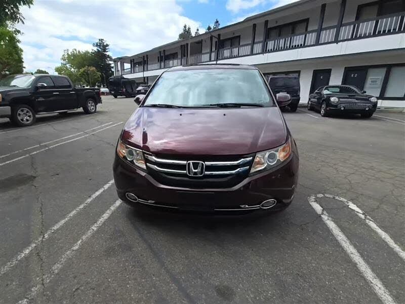 2012 HONDA Odyssey