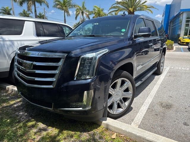 2018 CADILLAC Escalade ESV