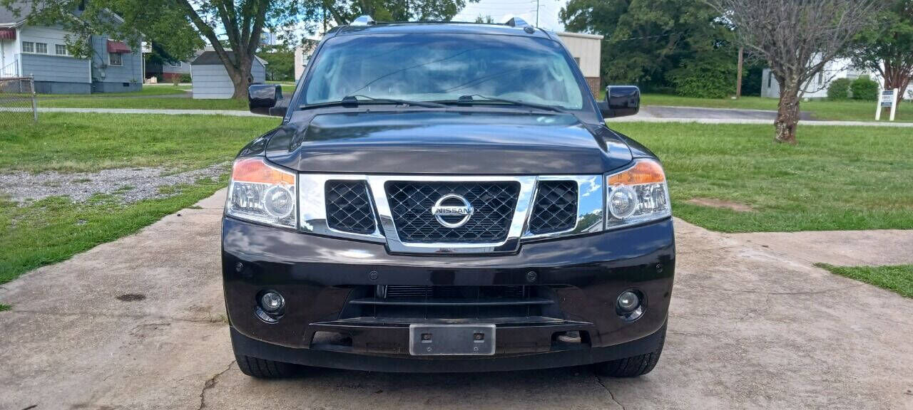 2011 NISSAN Armada