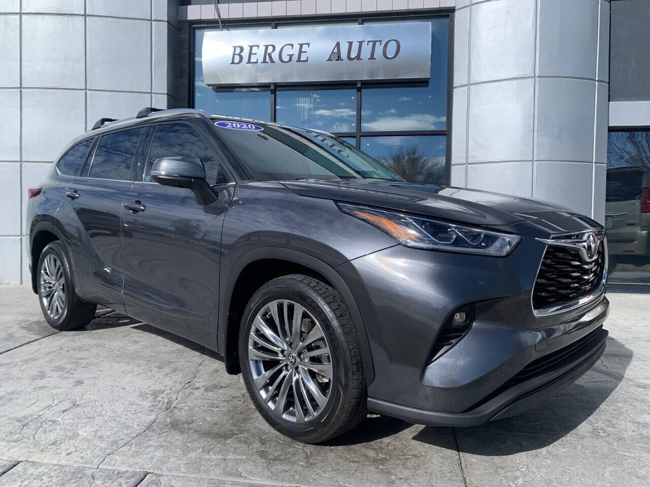 2020 TOYOTA Highlander