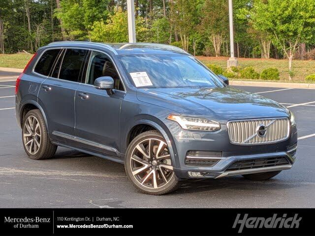 2019 VOLVO XC90