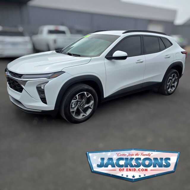 2024 CHEVROLET Trax