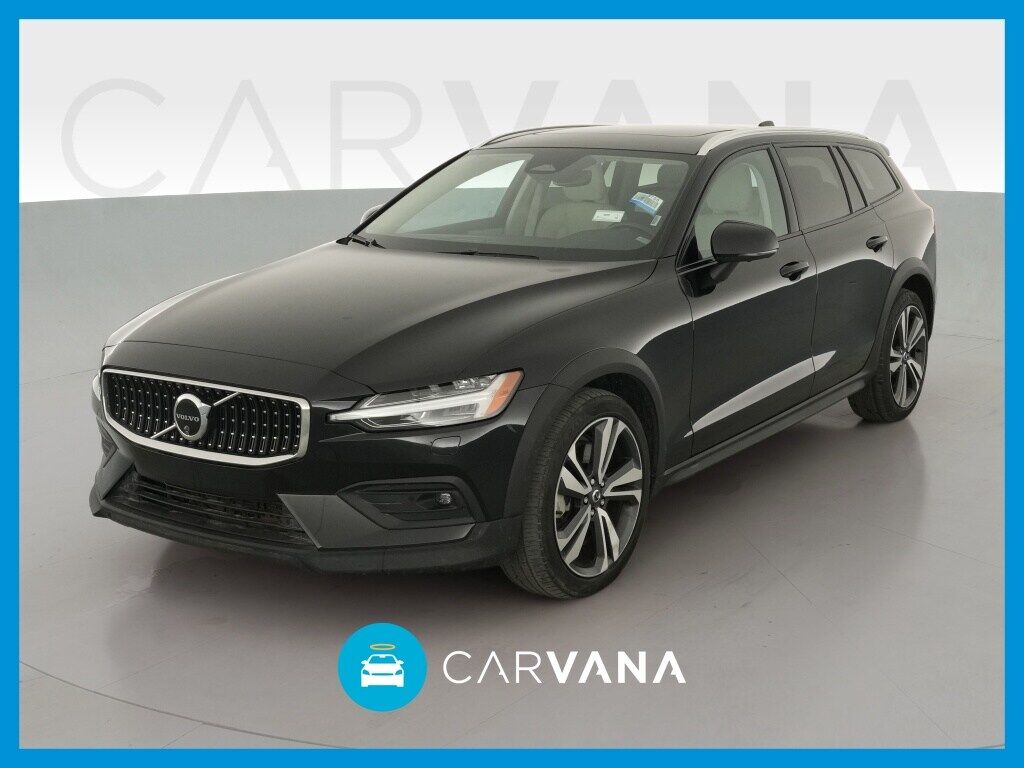 2025 VOLVO V60CC