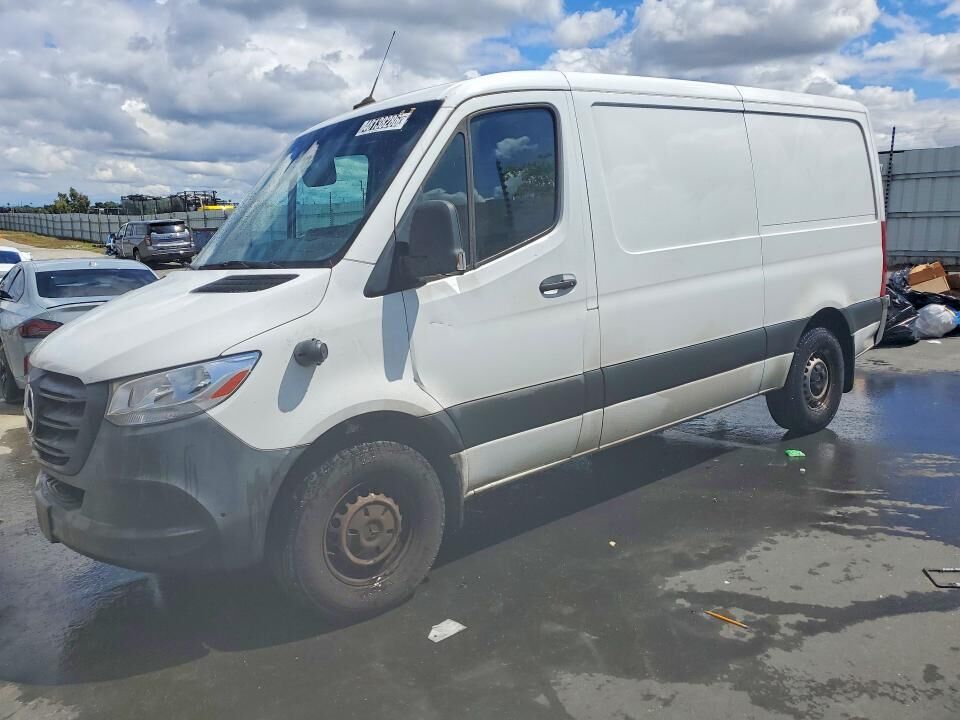 2022 MERCEDES-BENZ Sprinter
