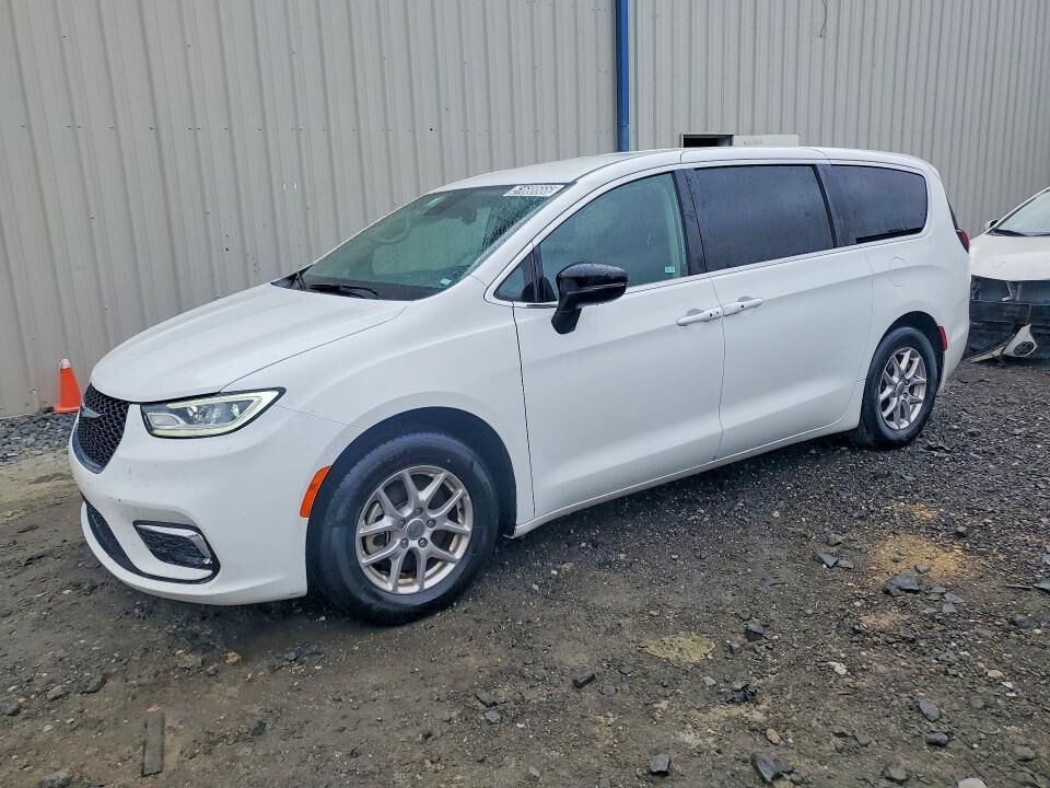 2024 CHRYSLER Pacifica