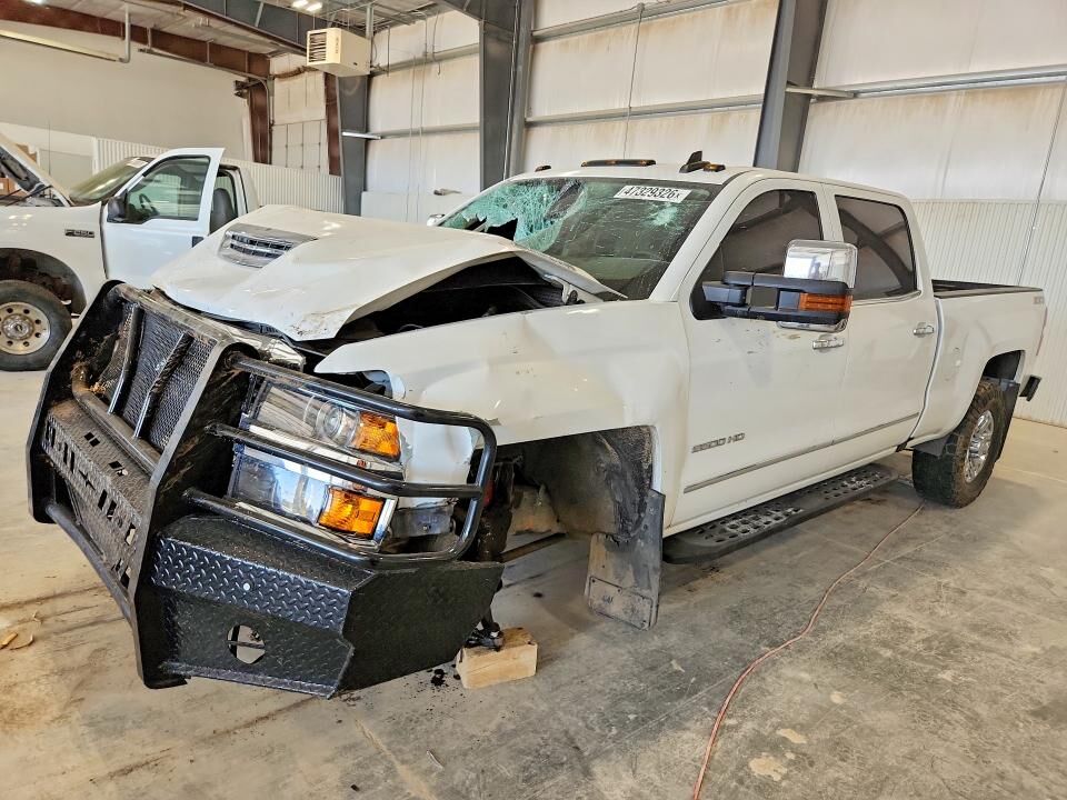 2017 CHEVROLET Silverado