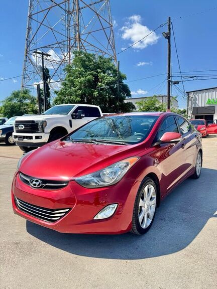 2013 HYUNDAI Elantra
