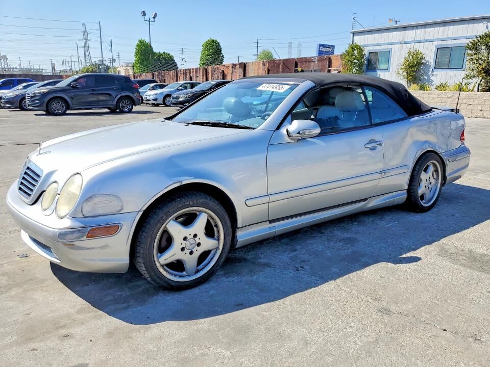 2001 MERCEDES-BENZ CLK-Class