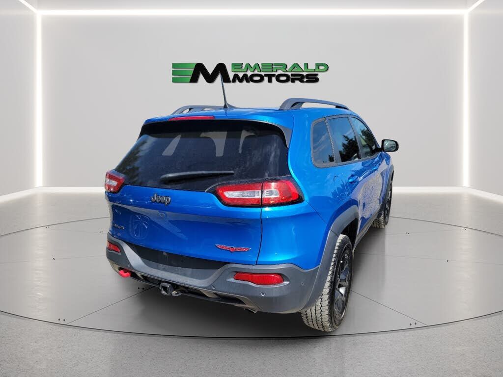 2017 JEEP Cherokee