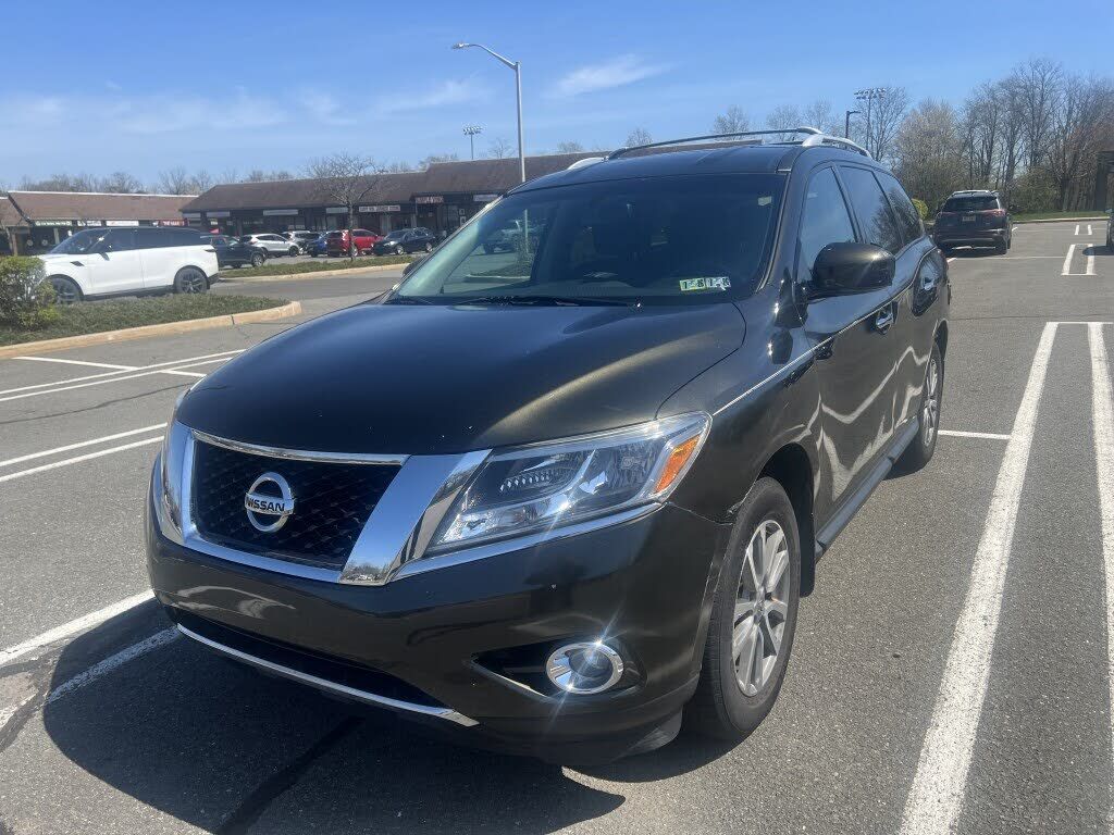 2016 NISSAN Pathfinder