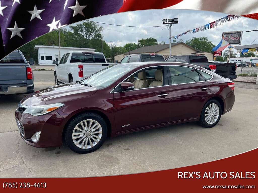 2013 TOYOTA Avalon