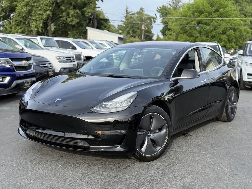 2018 TESLA Model 3