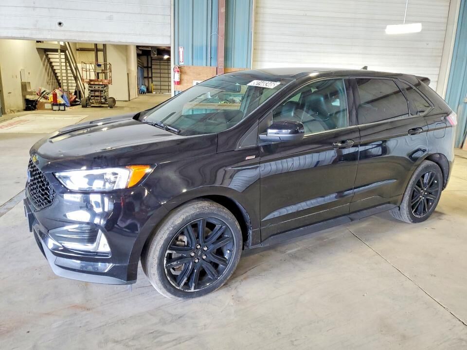 2022 FORD Edge