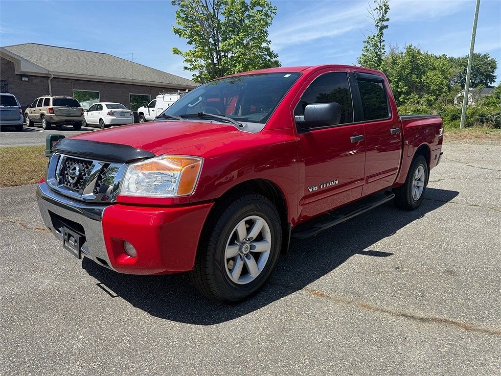 2012 NISSAN Titan