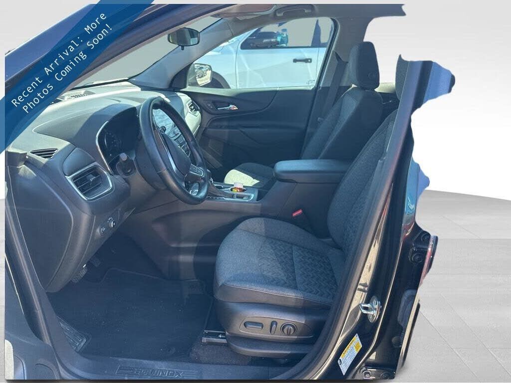 2023 CHEVROLET Equinox