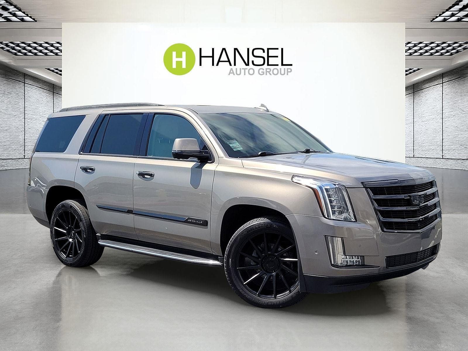 2017 CADILLAC Escalade