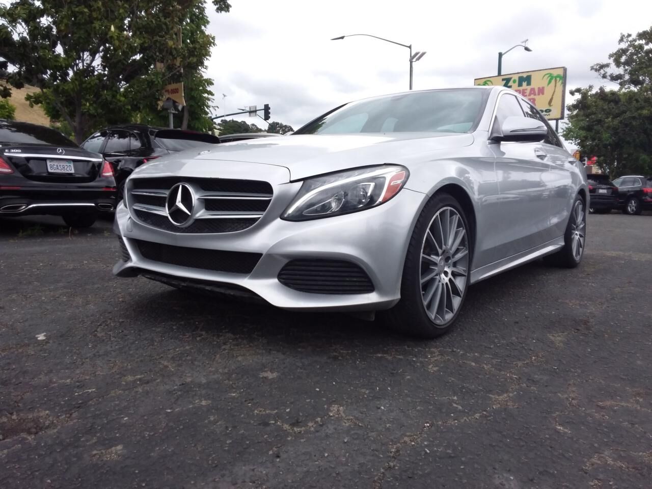 2017 MERCEDES-BENZ C-Class