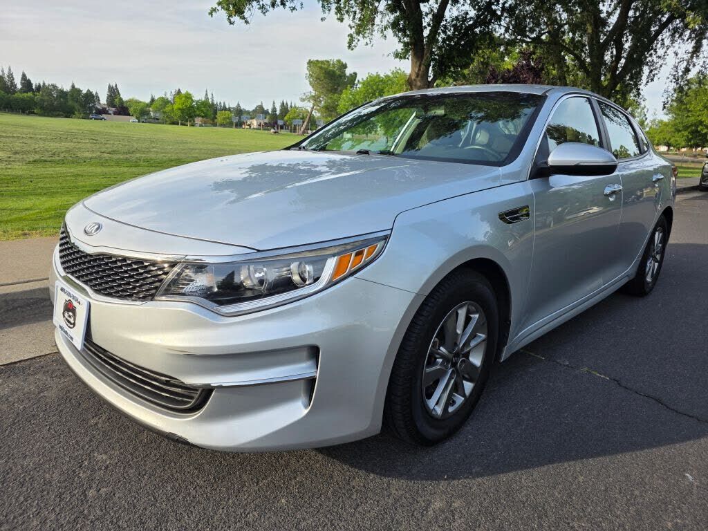 2016 KIA Optima