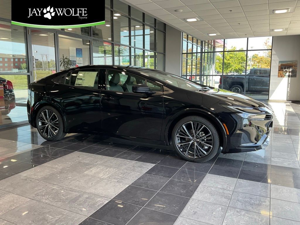 2026 TOYOTA PRIUS