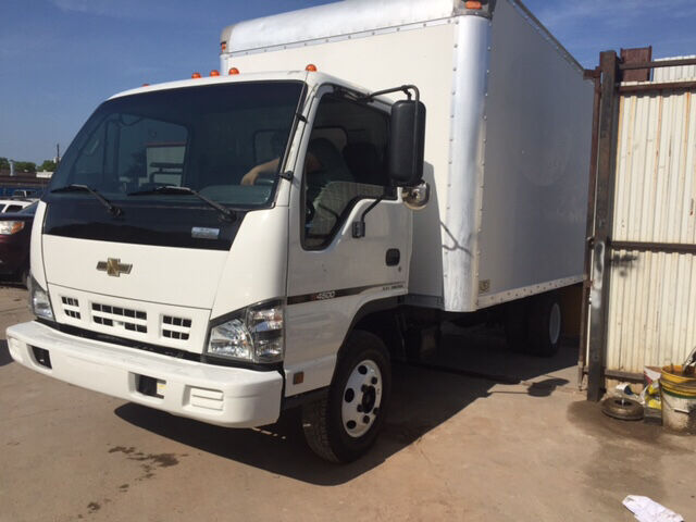 2007 CHEVROLET W4