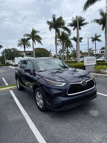 2021 TOYOTA Highlander