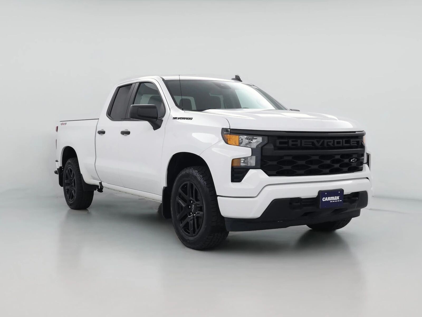 2023 CHEVROLET Silverado