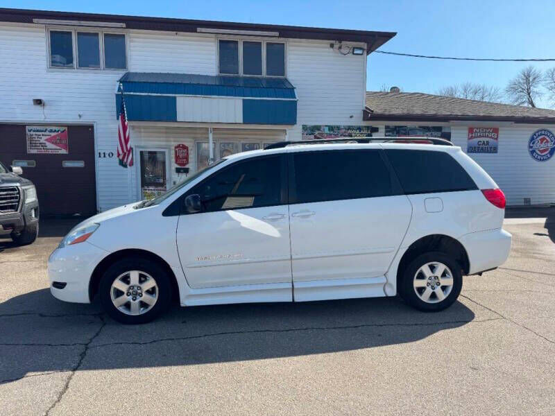 2008 TOYOTA Sienna