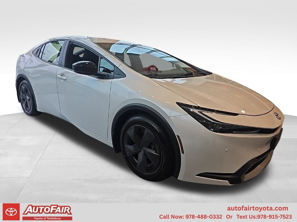 2026 TOYOTA Prius