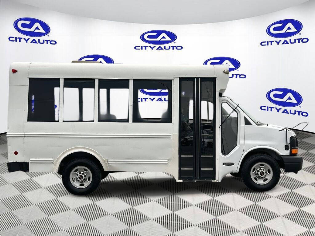 2004 GMC Savana