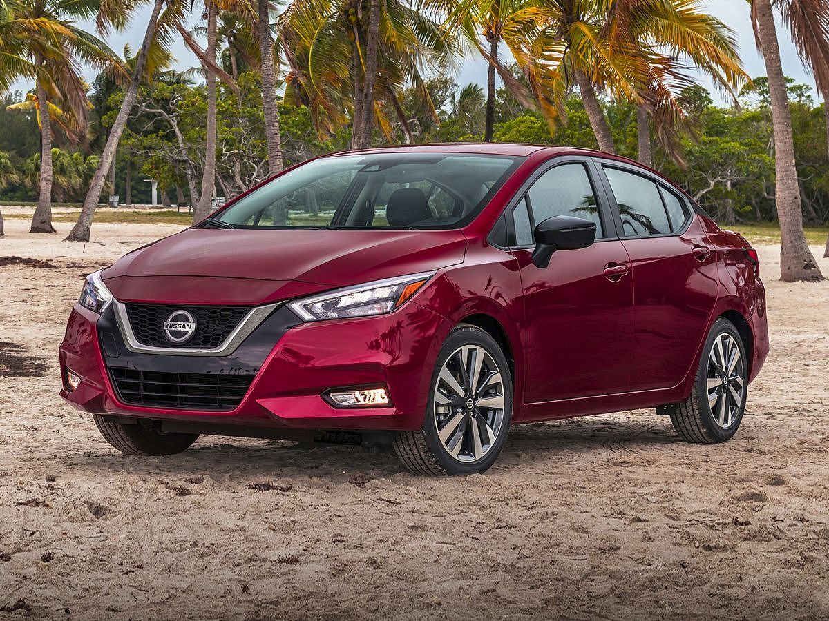 2021 NISSAN Versa