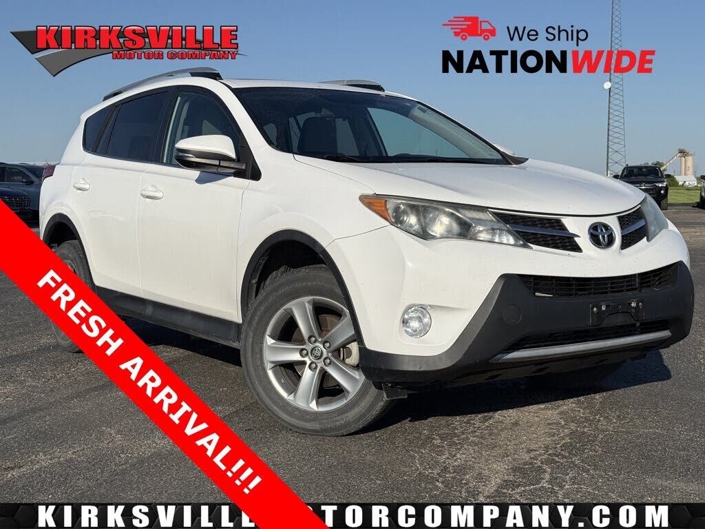 2015 TOYOTA RAV4