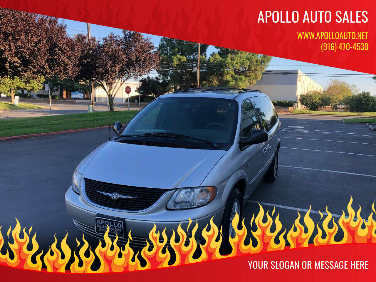 2002 CHRYSLER Town and Country