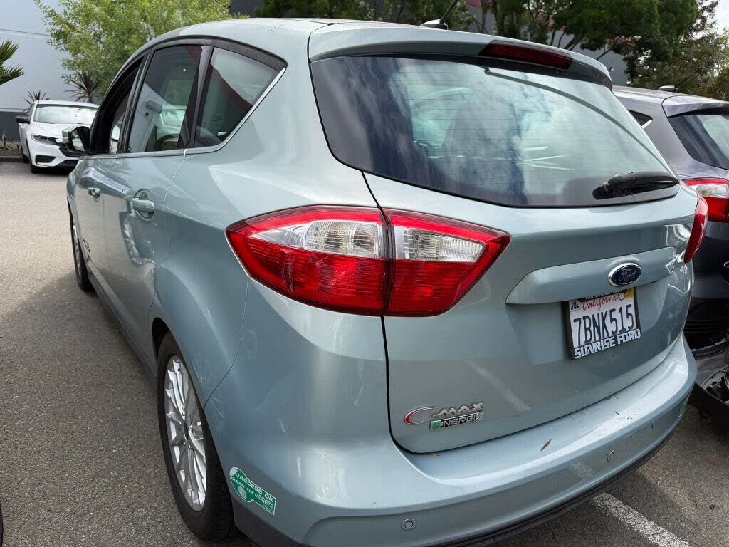 2013 FORD C-max